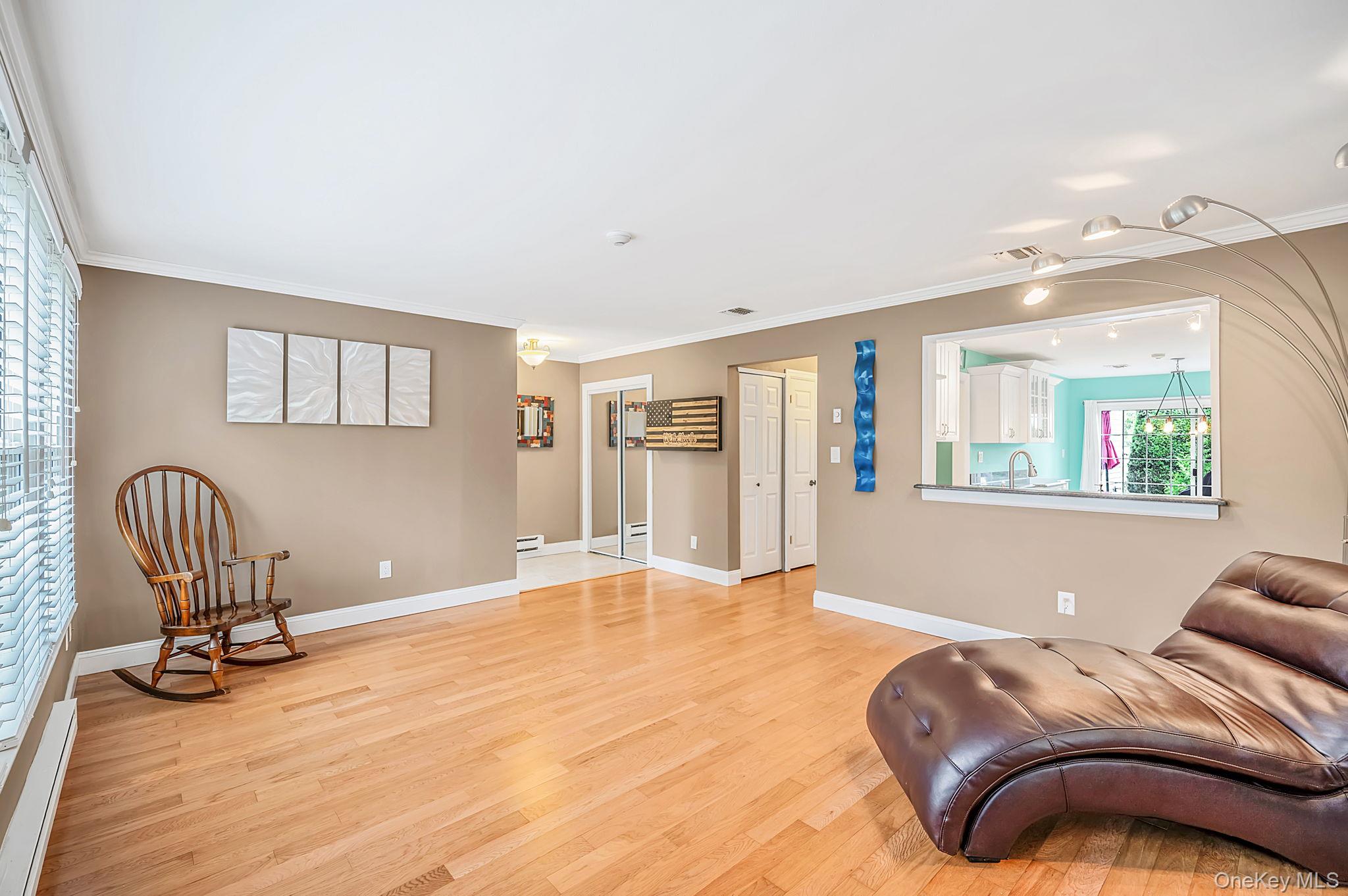 89 Hearthside Drive – For Sale photo 7