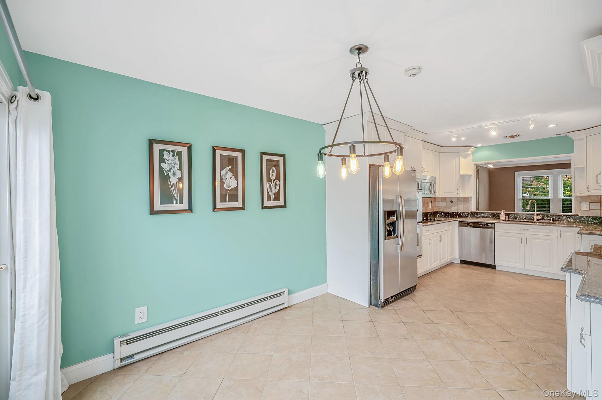 89 Hearthside Drive – For Sale photo 16