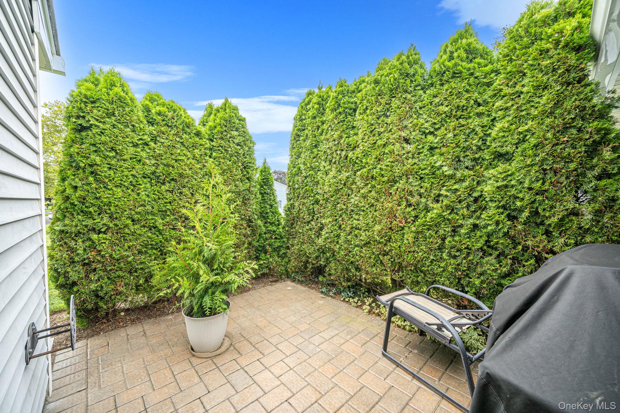 89 Hearthside Drive – For Sale photo 24