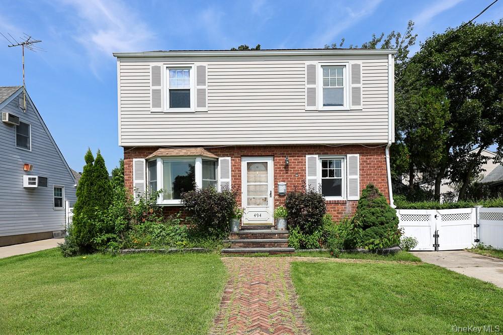 494 Sally Road – For Sale