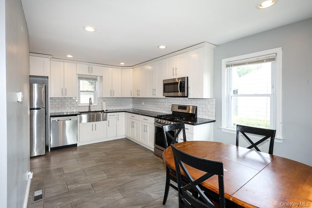 494 Sally Road – For Sale photo 17