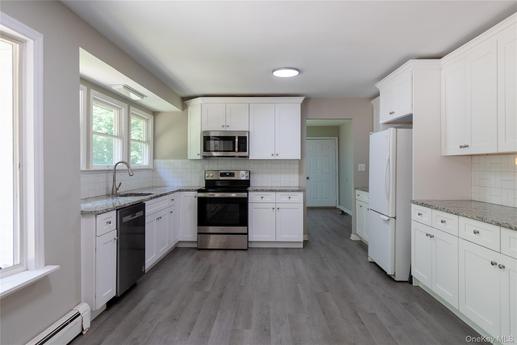 17 Molland Drive – For Sale photo 9