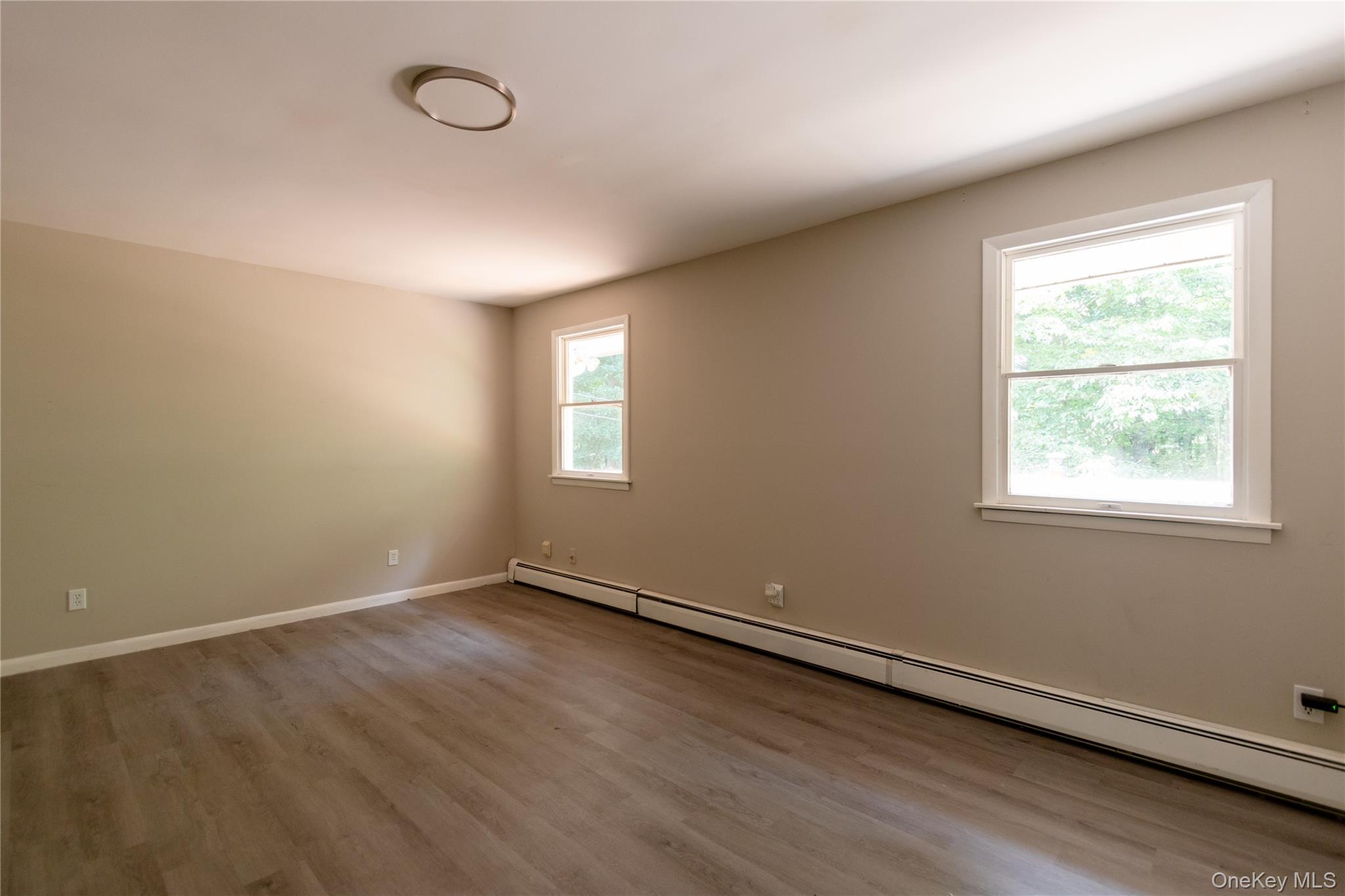 17 Molland Drive – For Sale photo 16