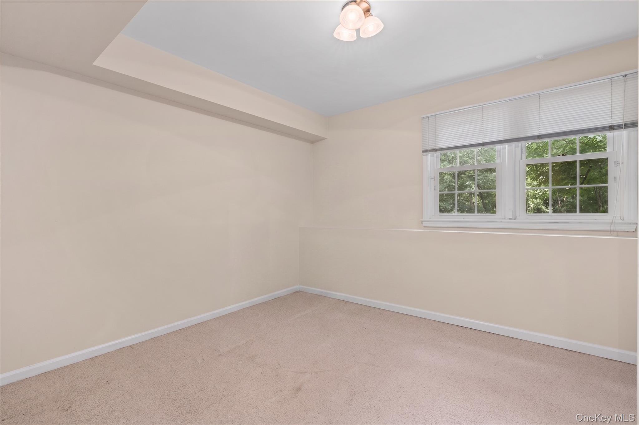 21 Iroquois Trail – For Sale photo 25