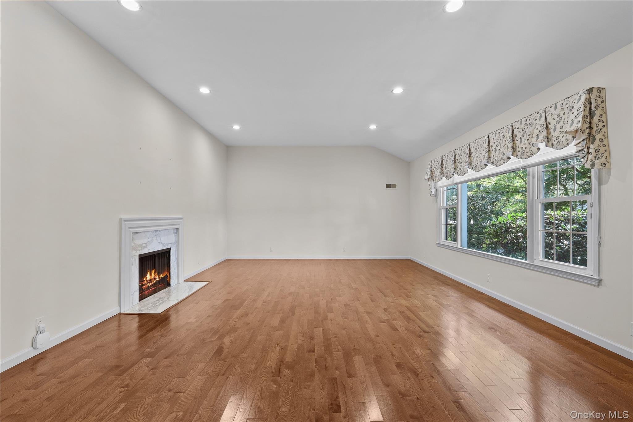 21 Iroquois Trail – For Sale photo 6