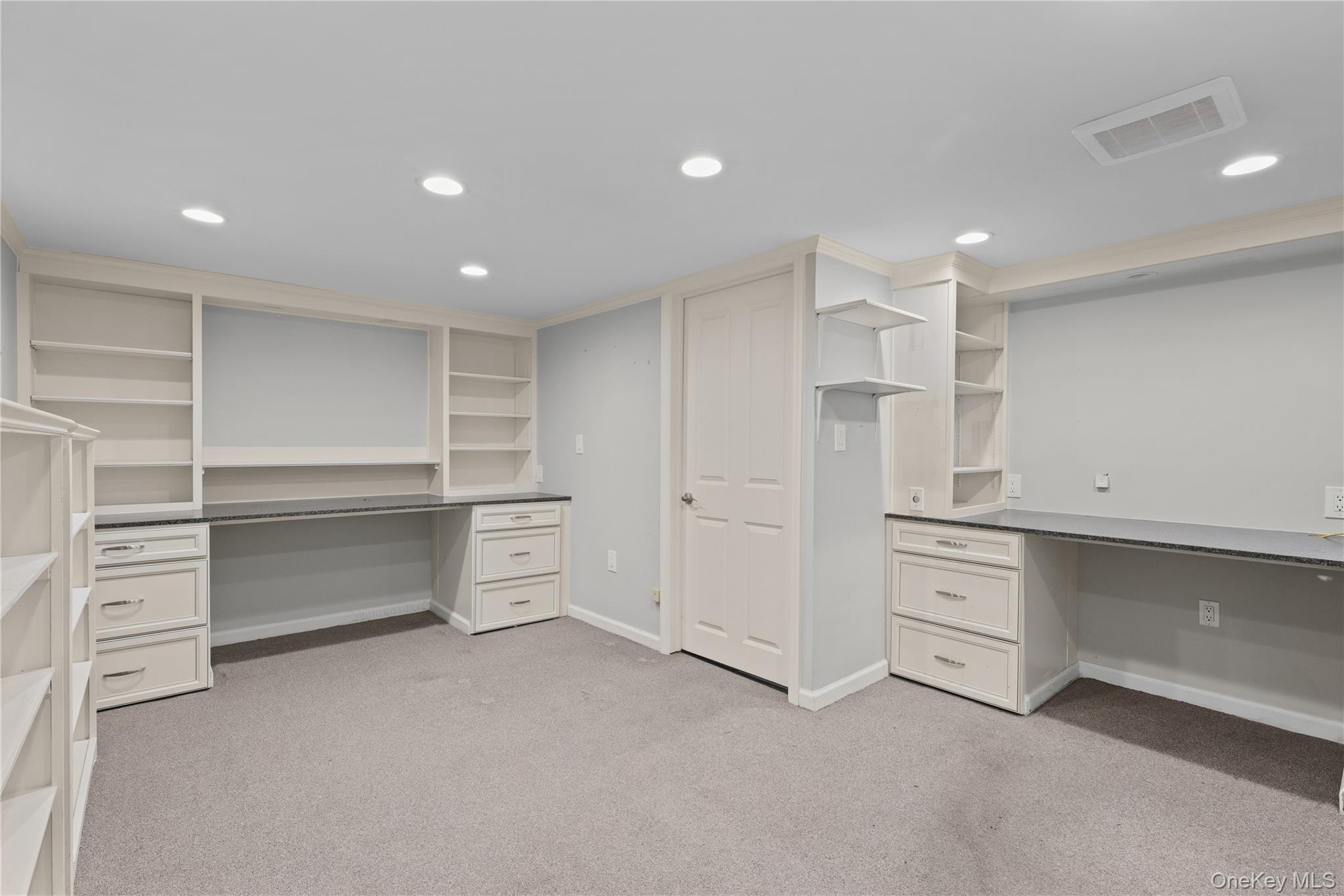 21 Iroquois Trail – For Sale photo 28