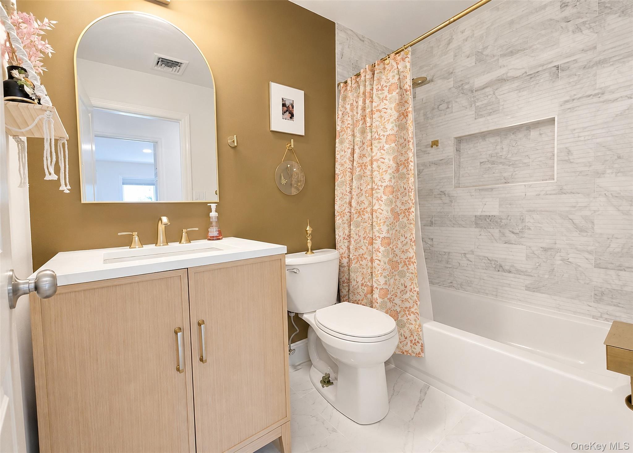 3 Stratford Road – For Sale photo 15