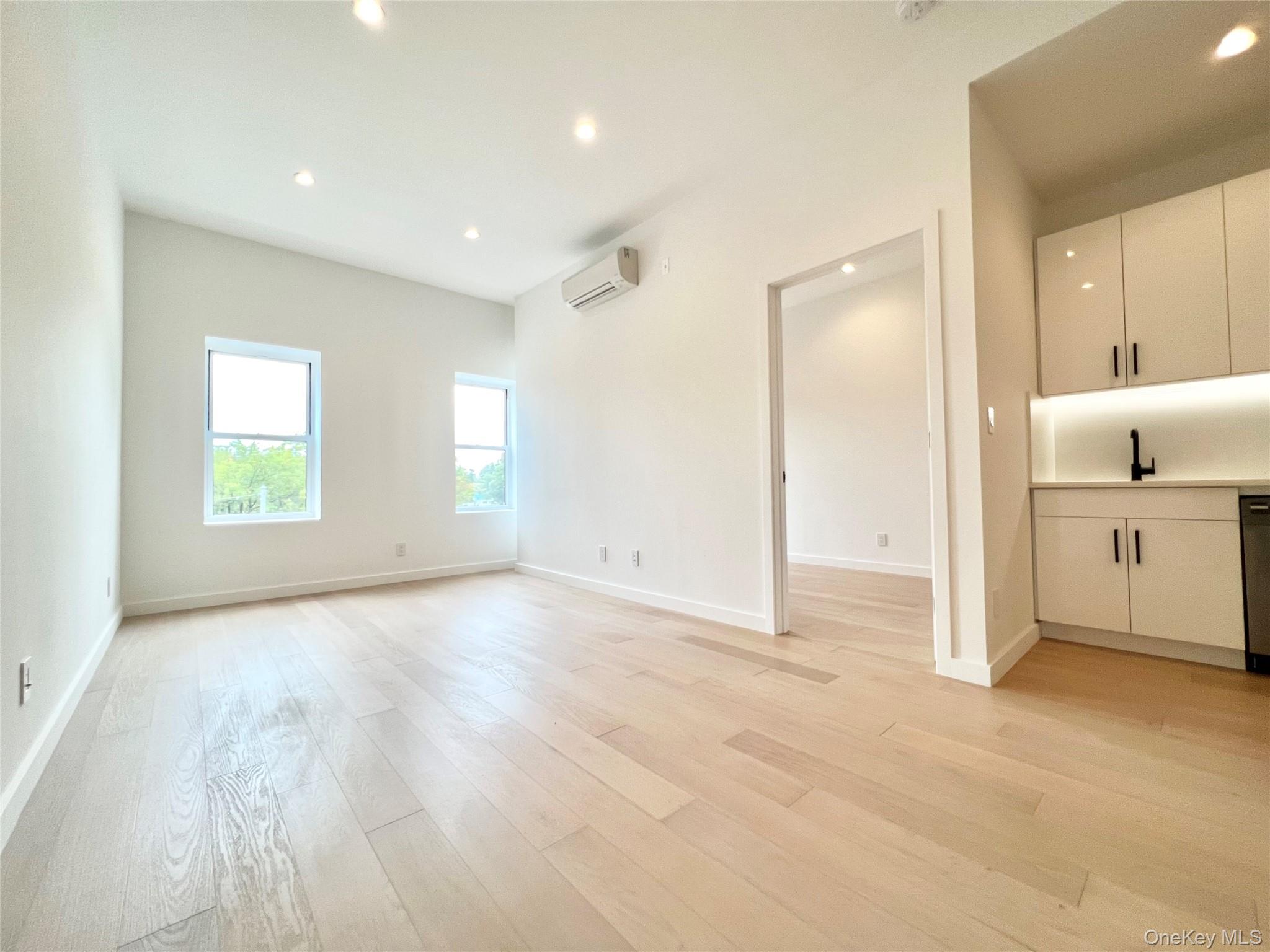 427 Metropolitan Avenue – For Sale photo 11