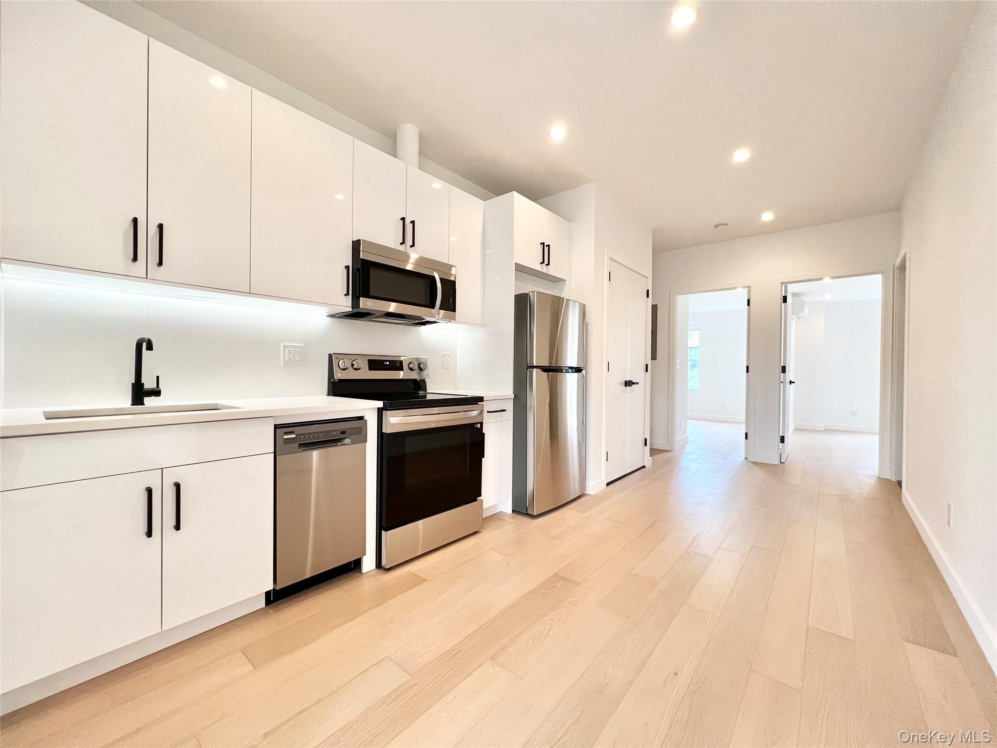 427 Metropolitan Avenue – For Sale photo 10