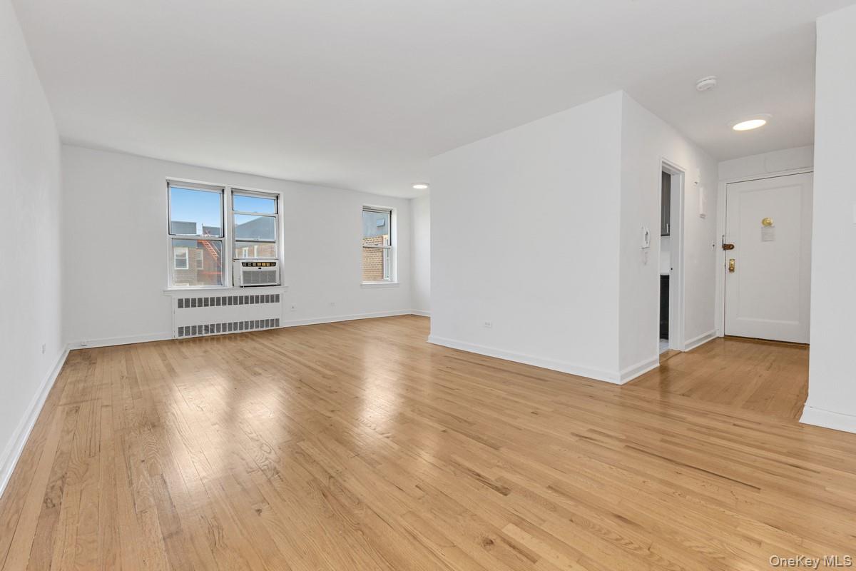 67-10 108th Street 108th Street, Unit 6A photo 2
