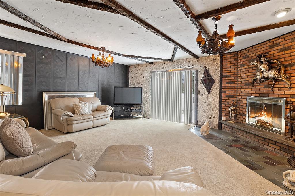 20 Old Farm Road – For Sale photo 26
