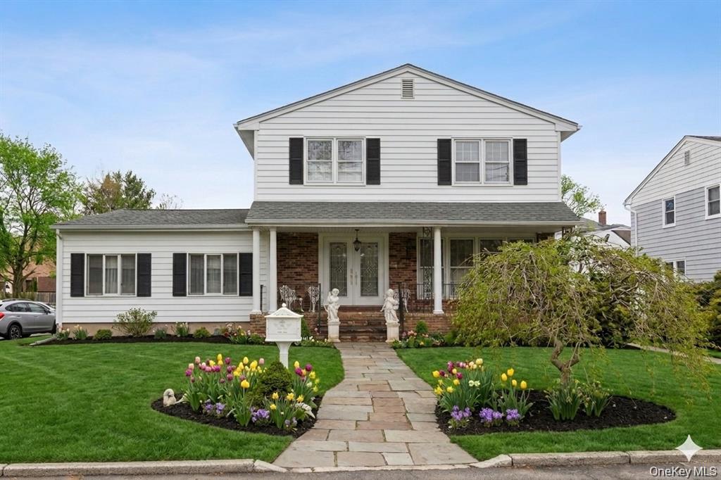 20 Old Farm Road – For Sale