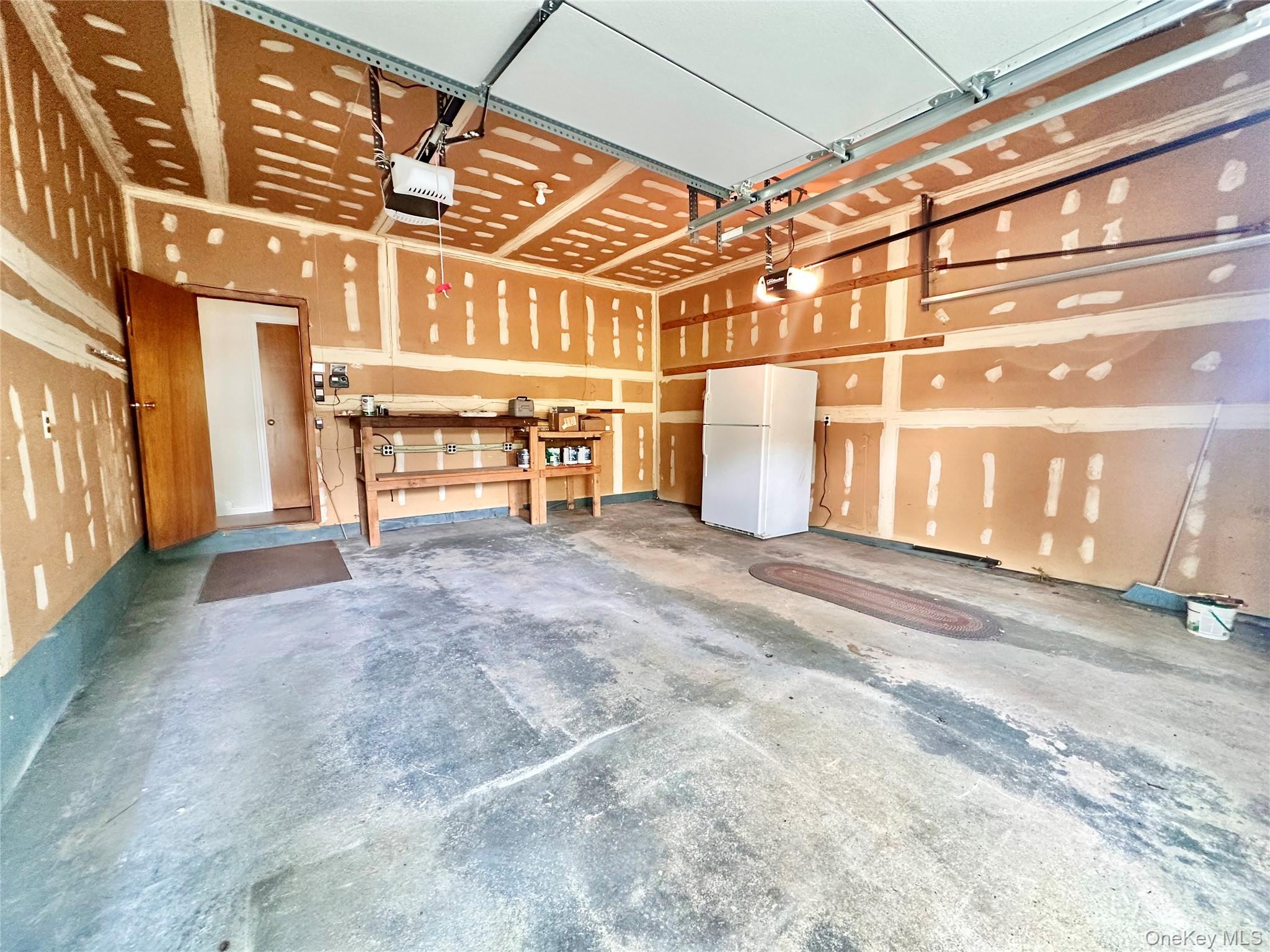 22 Sheppard Lane, Unit B photo 15
