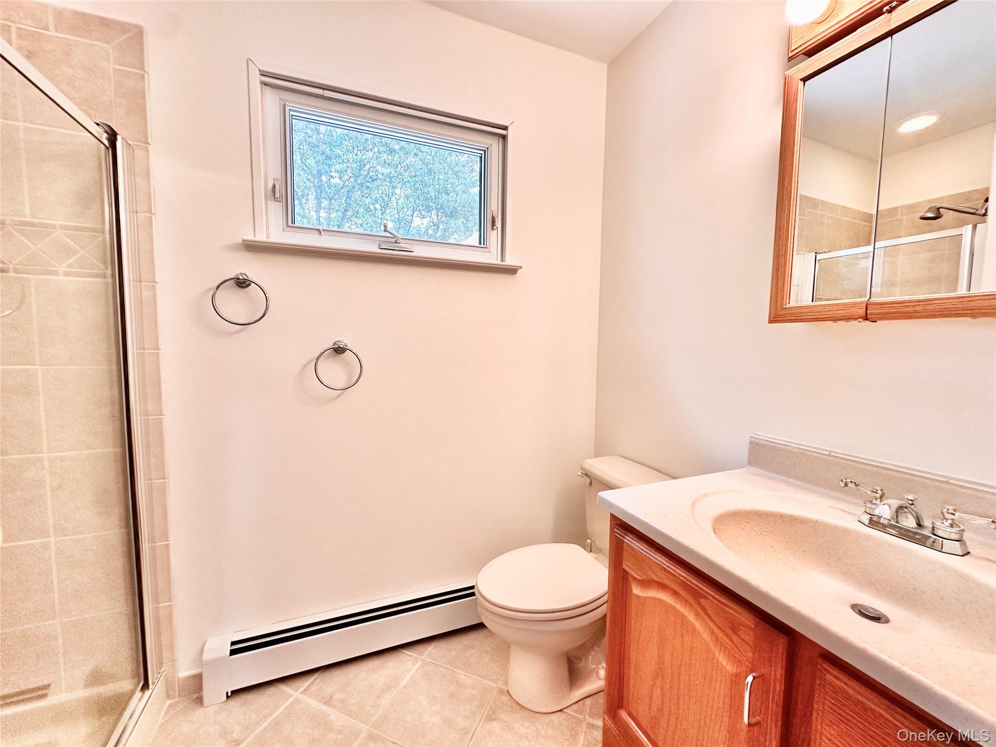 22 Sheppard Lane, Unit B photo 10
