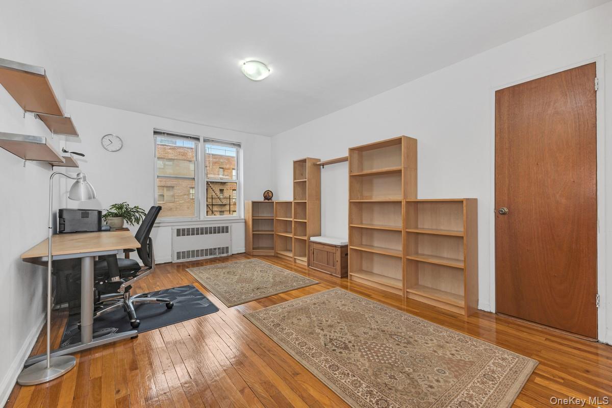66-33 Yellowstone Boulevard, Unit 5B photo 8