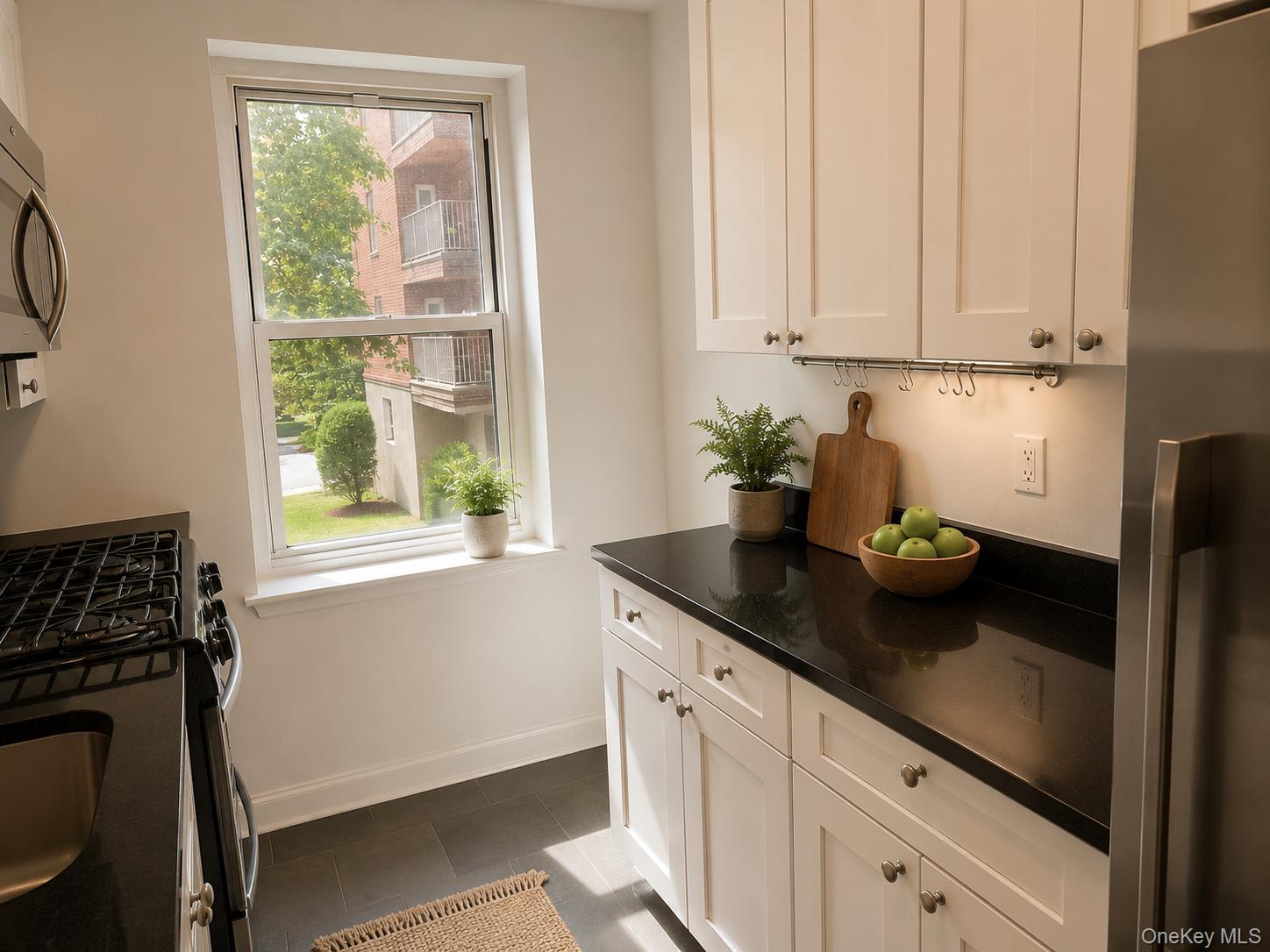 555 Broadway, Unit 1i photo 8