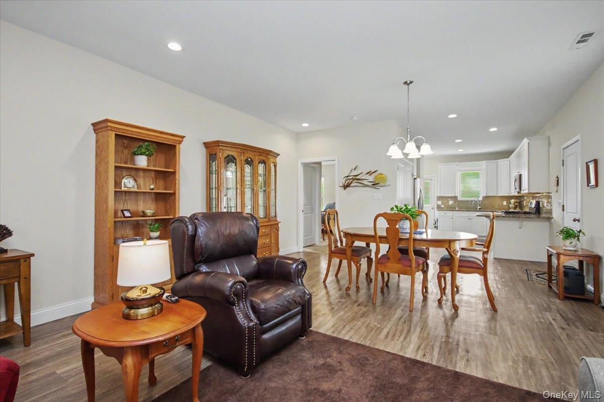 4 Alex Court – For Sale photo 11