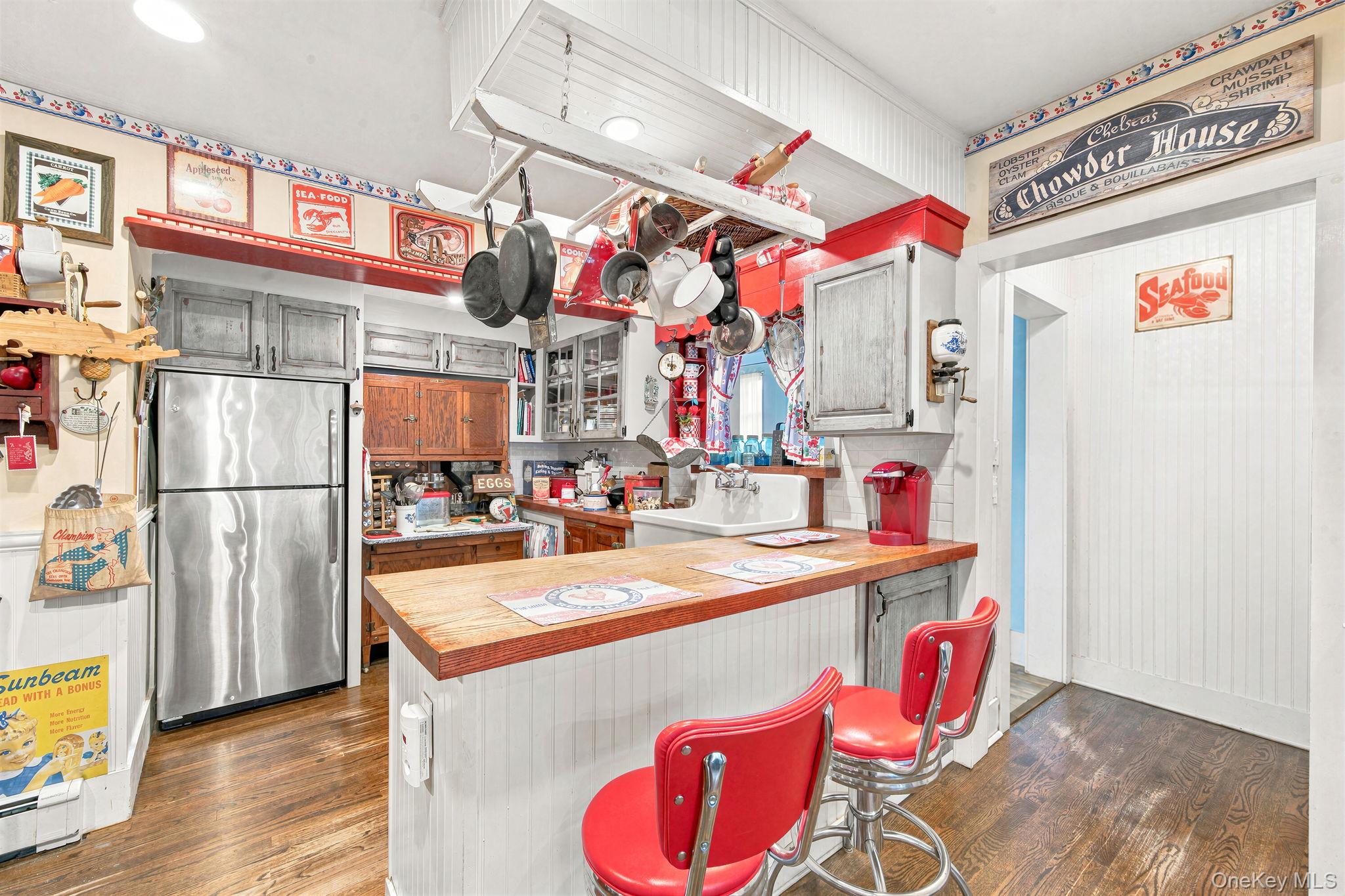 10 Park Street – For Sale photo 13
