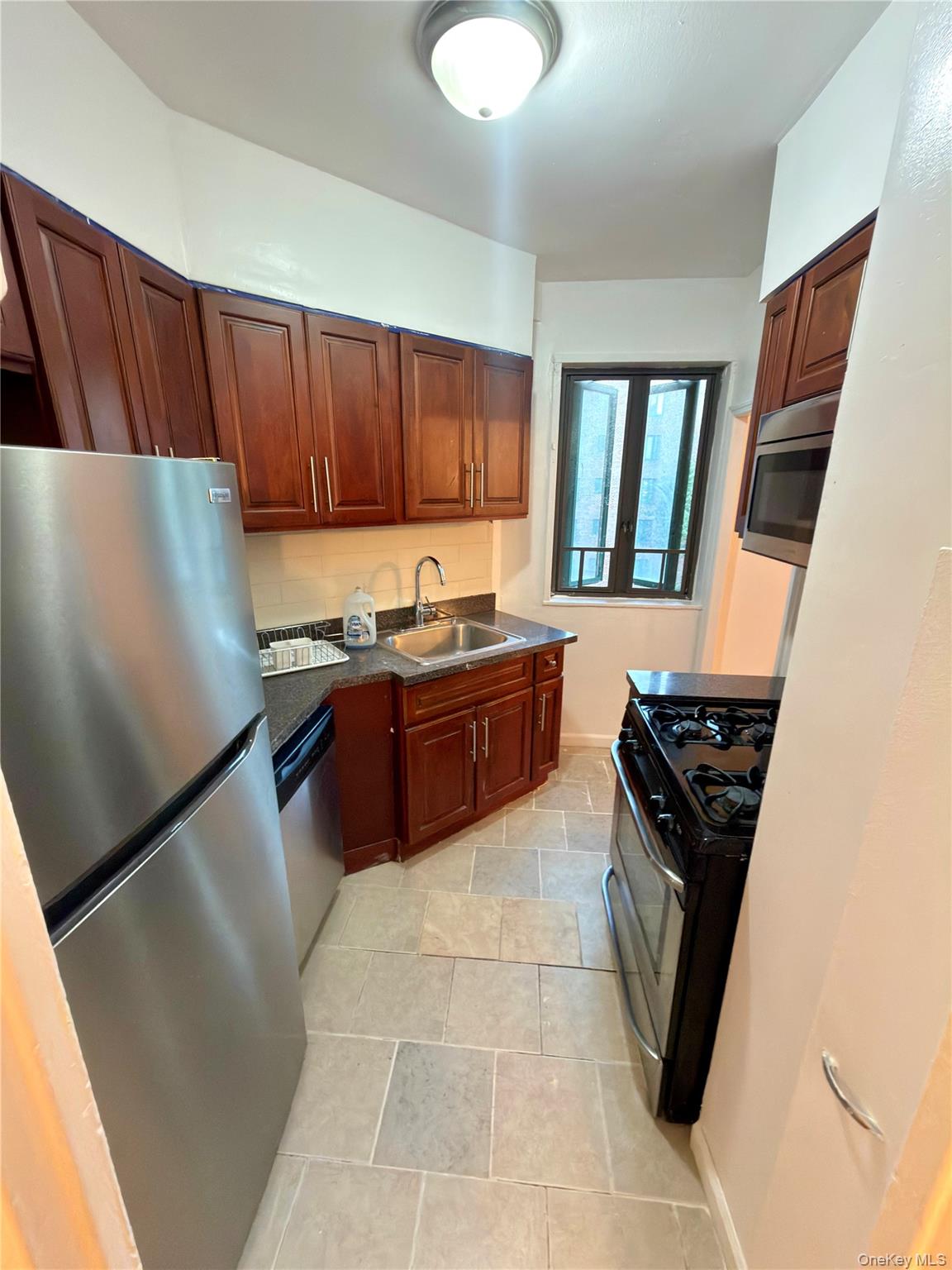 1591 Metropolitan Avenue, Unit 5C photo 6