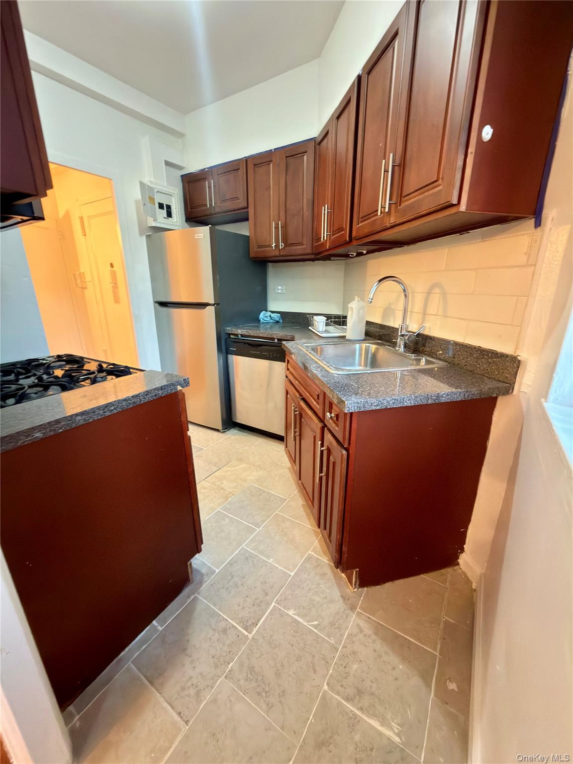 1591 Metropolitan Avenue, Unit 5C photo 8