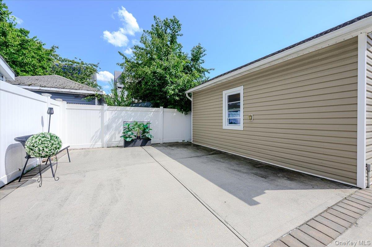 8941 240th Street – For Sale photo 27
