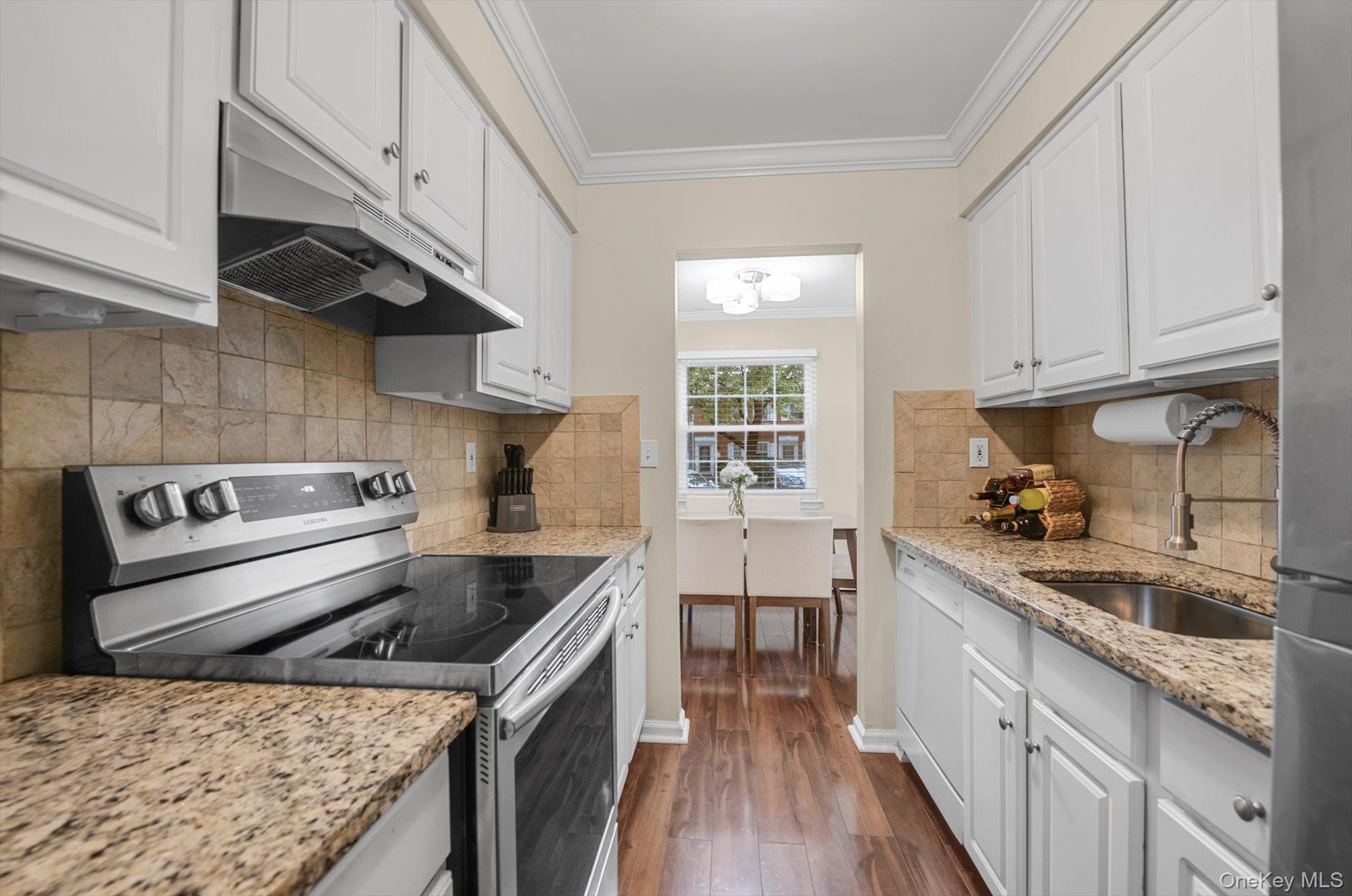 1108 Towne House Village – For Sale photo 8