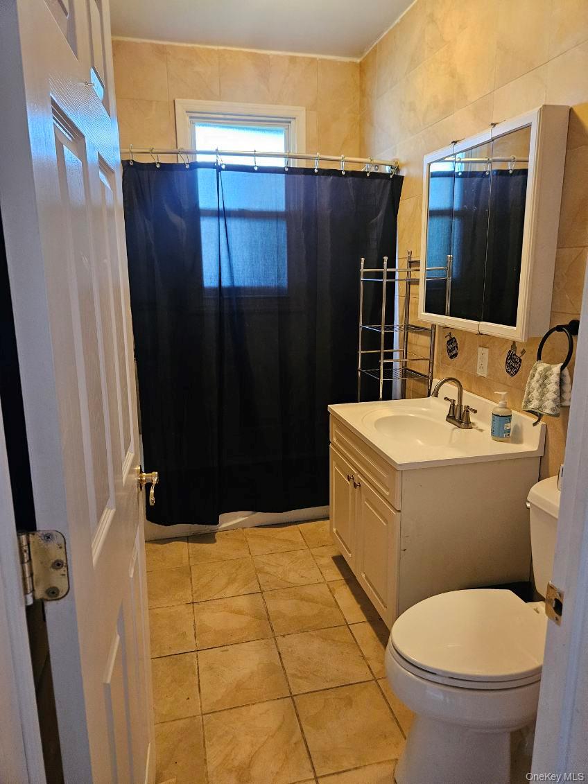 282 S Main Street – For Sale photo 3