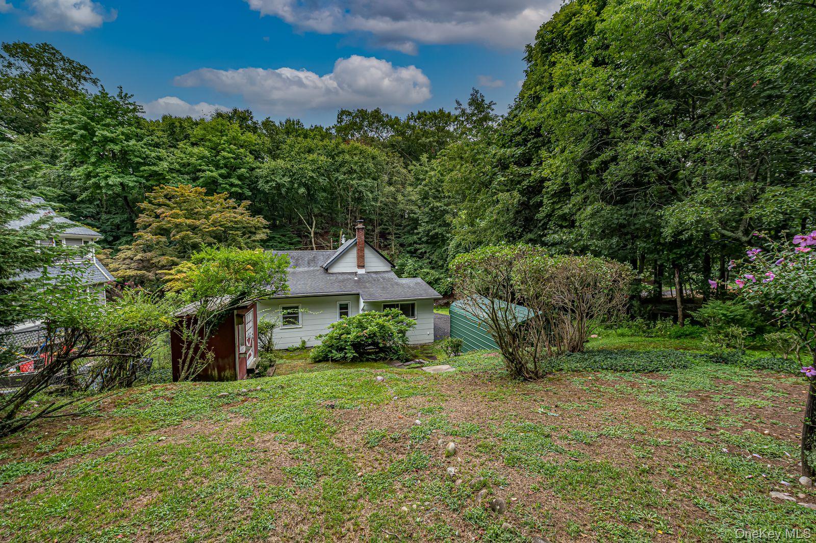 10 Overton Pass – For Sale photo 14