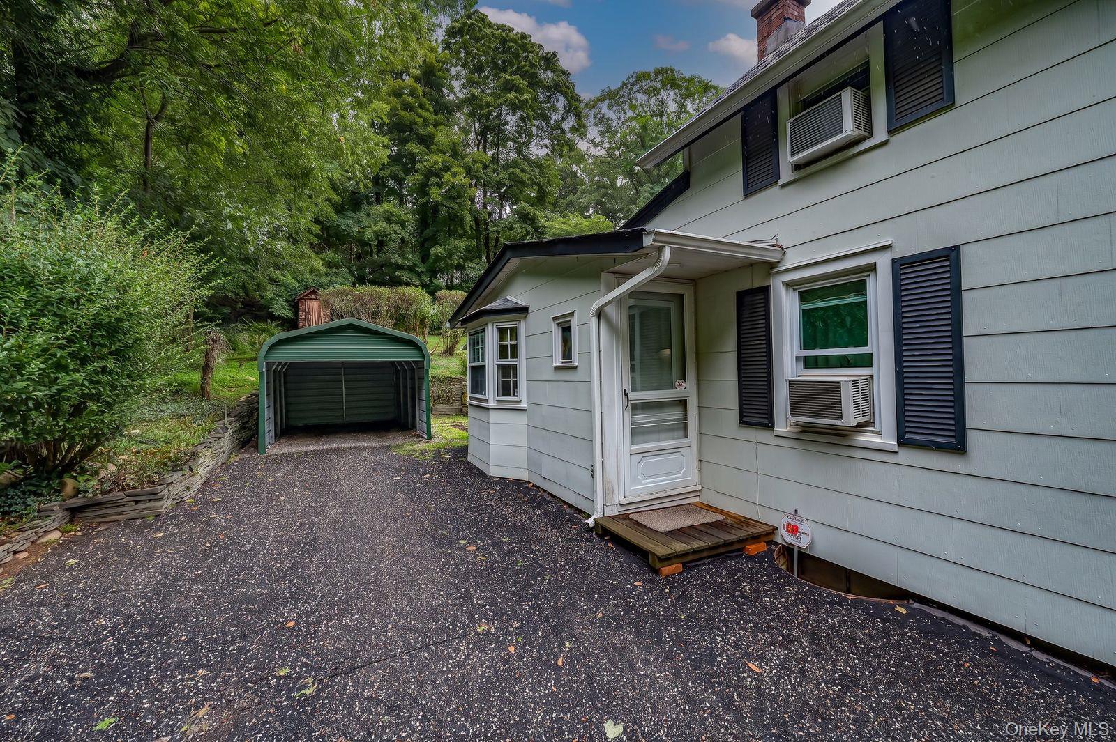10 Overton Pass – For Sale photo 13