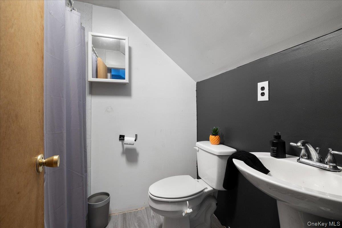 308 McCall Avenue – For Sale photo 19