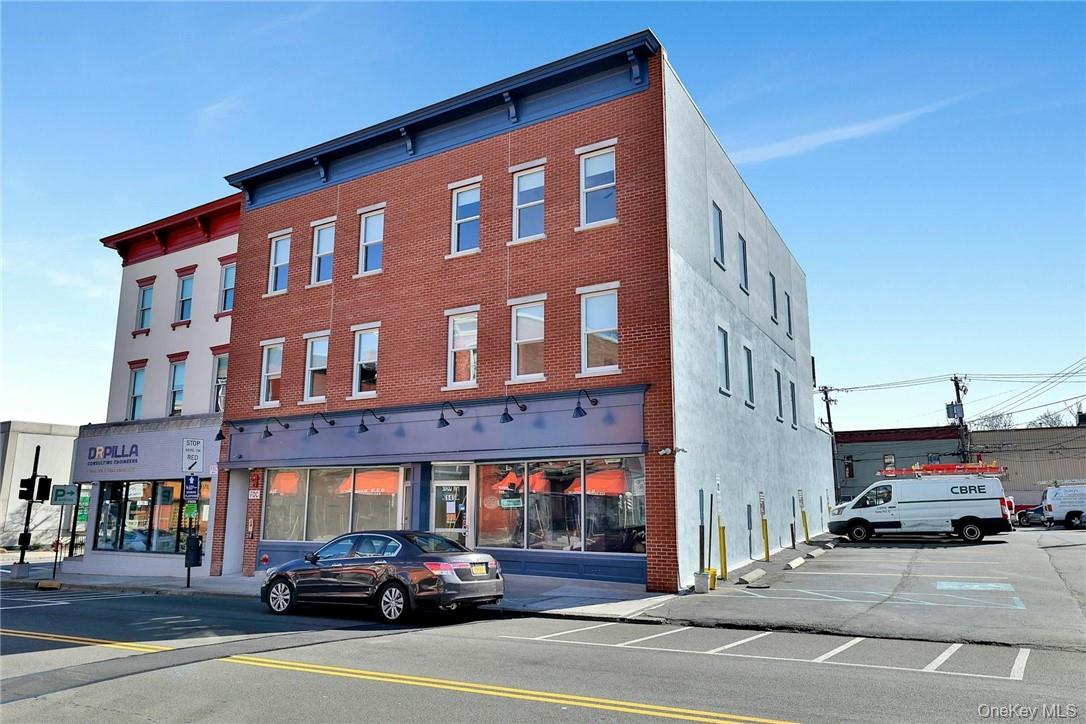 145 Main Street, Unit 202 photo 4