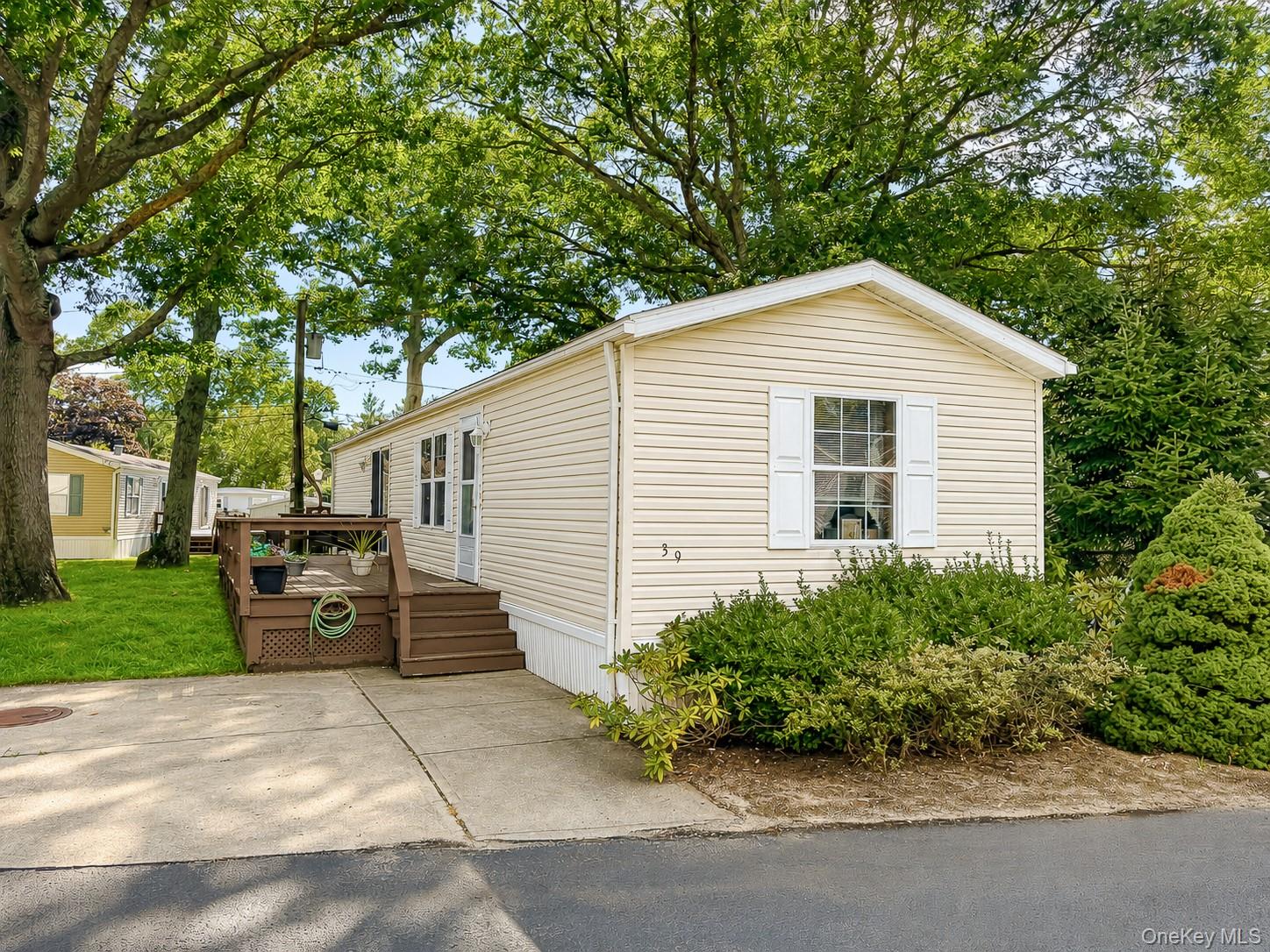 37 Hubbard #49 Ave, Unit 39