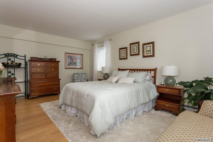 22 N Forest Avenue, Unit 1N photo 18