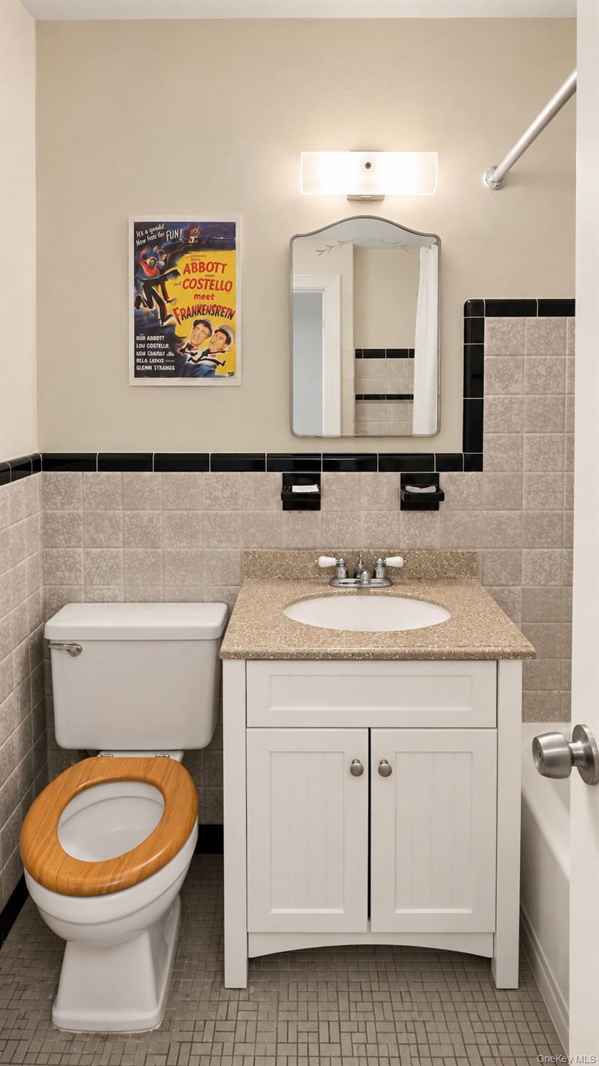 55 Ehrbar Avenue, Unit 4C photo 15