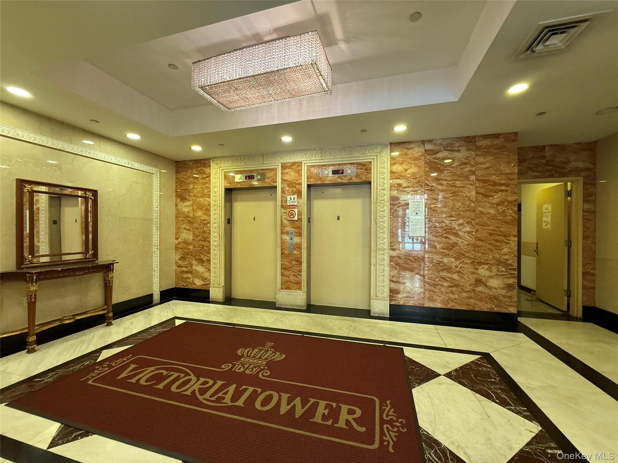 13338 Sanford Avenue, Unit 15E photo 3