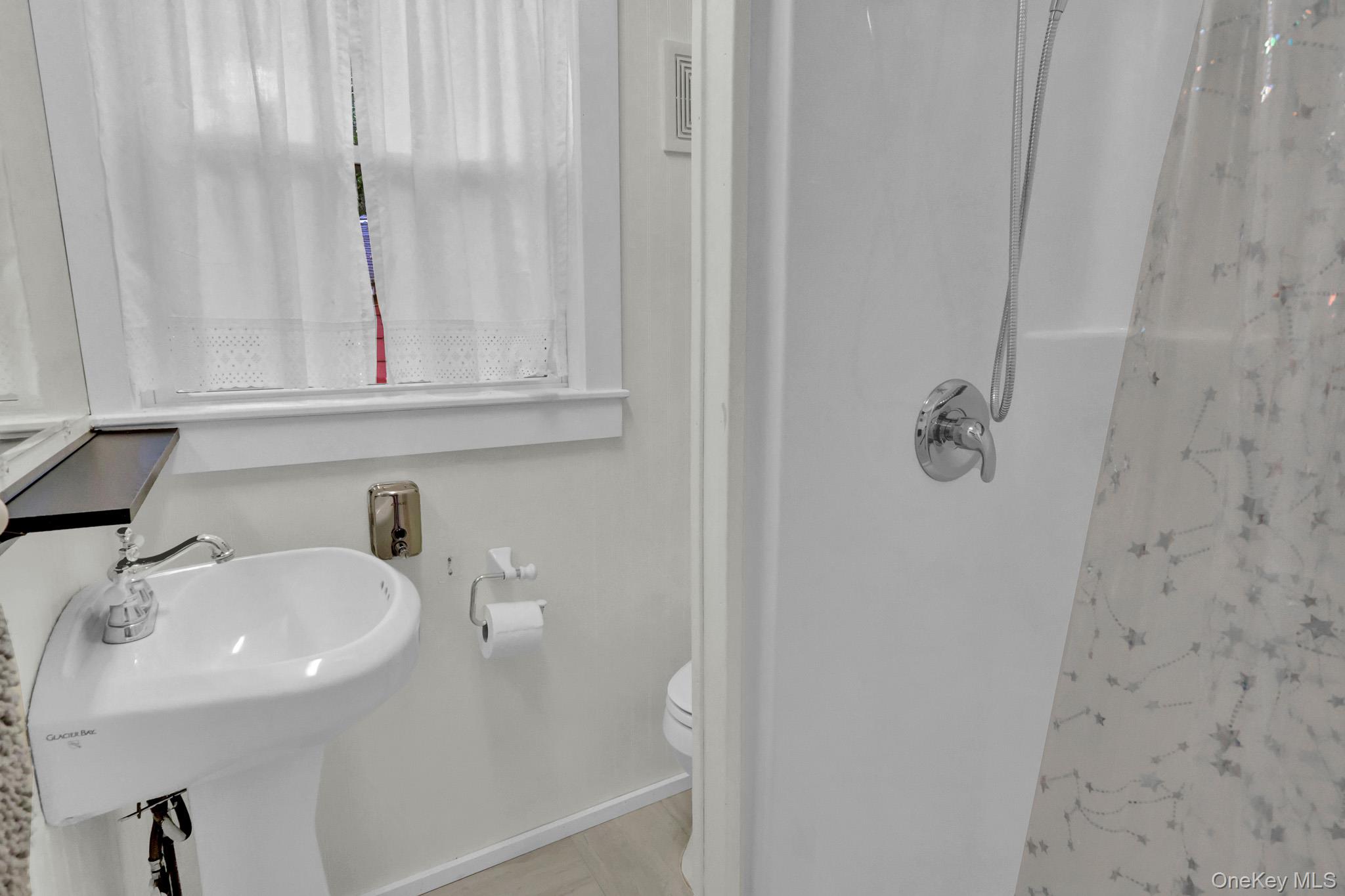 15 Cottage Road – For Sale photo 13