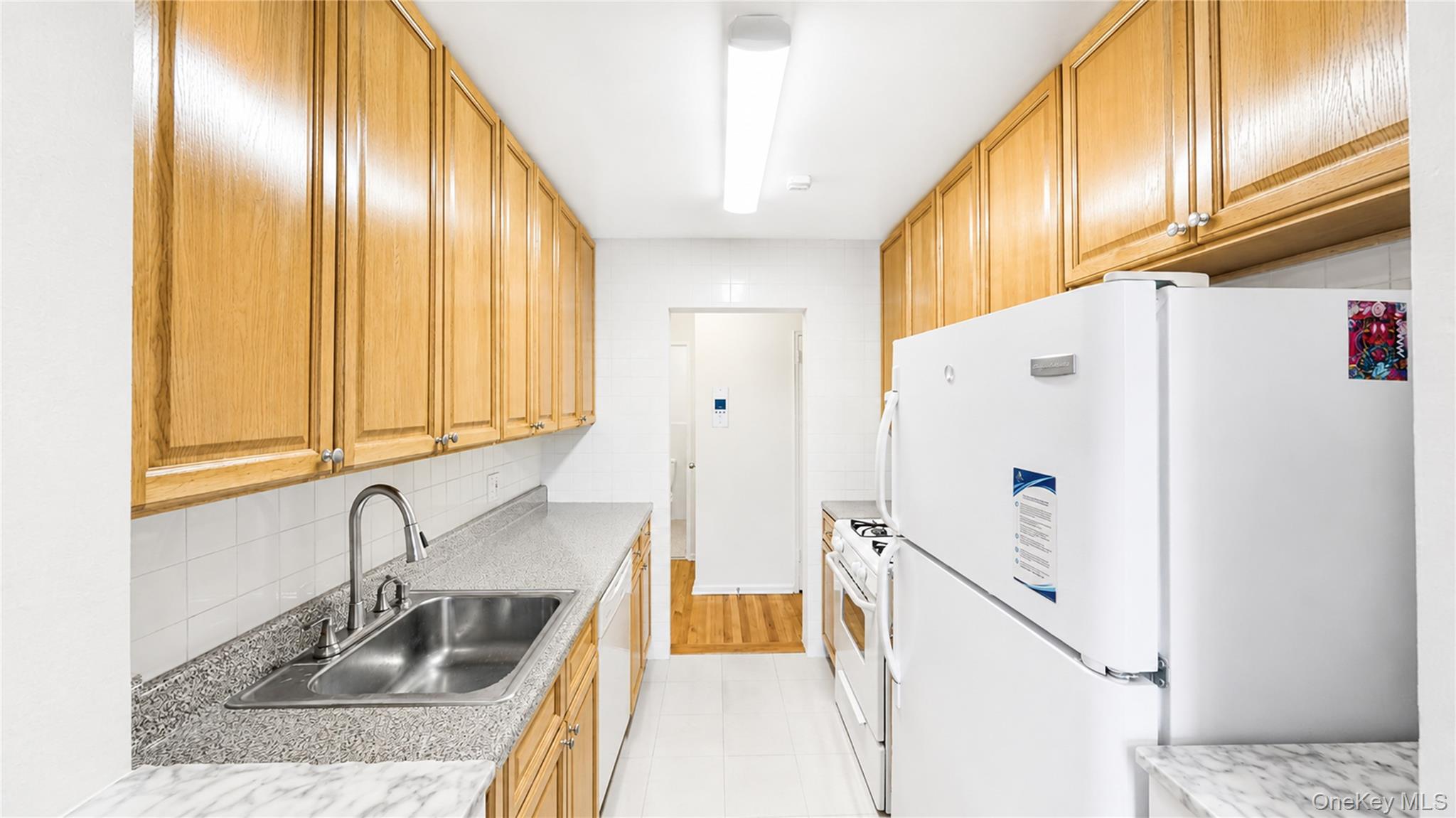 60-11 Broadway, Unit 3L photo 4
