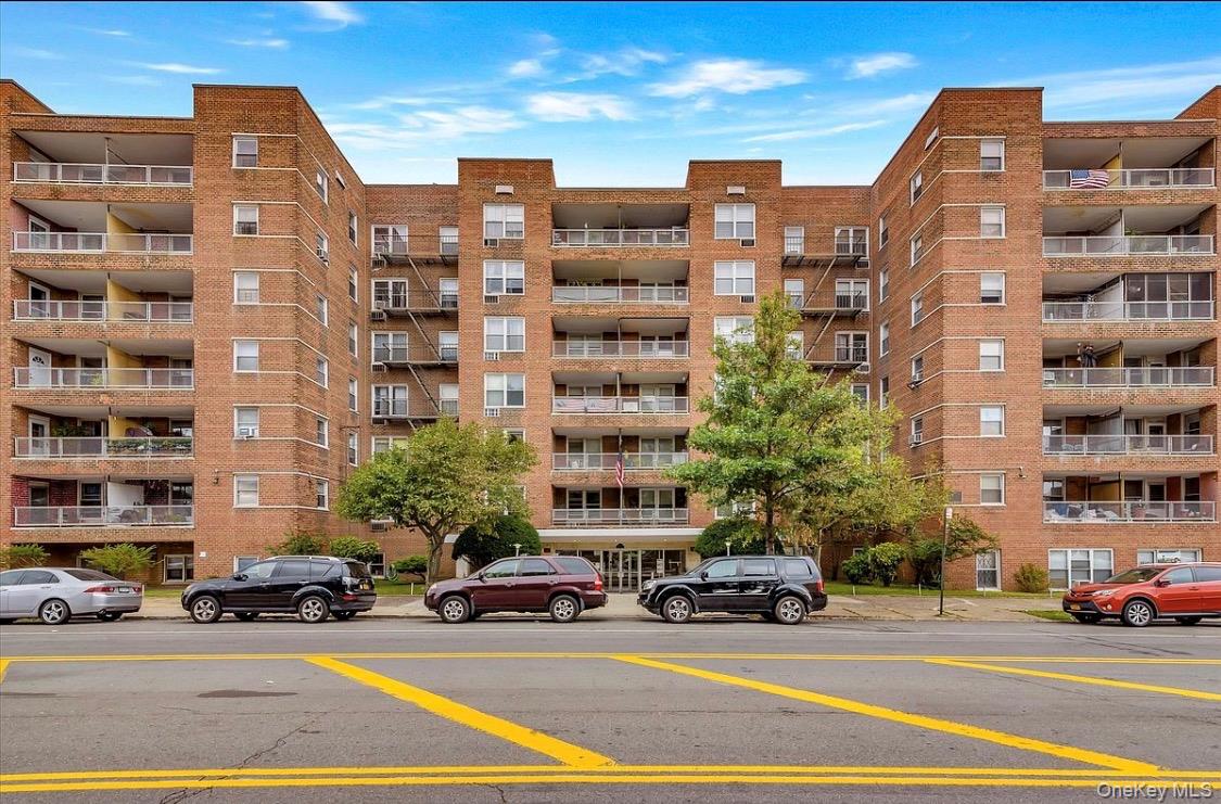 60-11 Broadway, Unit 3L photo 21