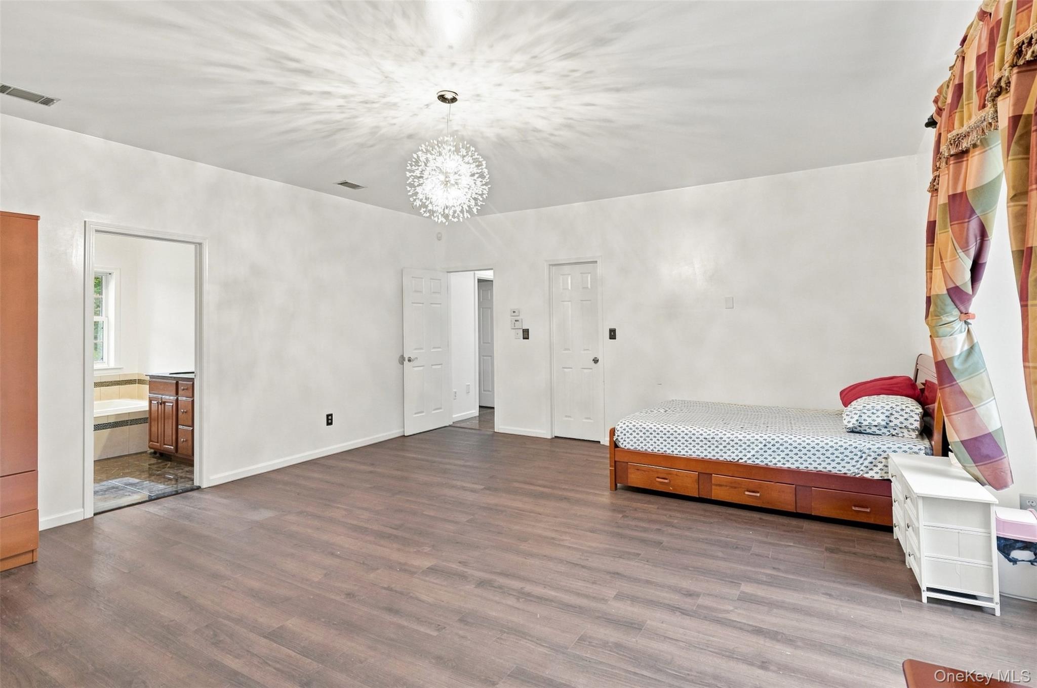 39 Jacob Rumph Court – For Sale photo 24