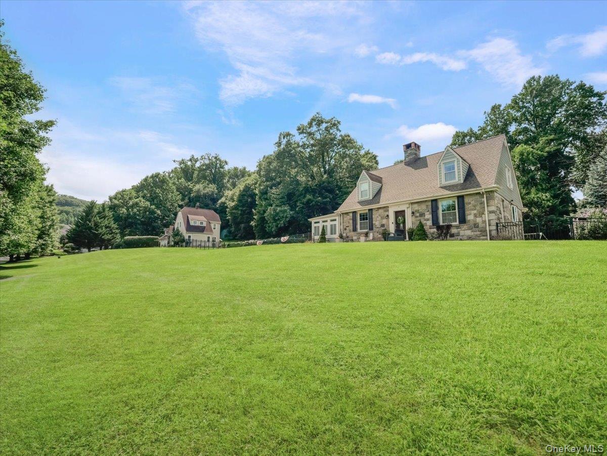 11 Viohl Way – For Sale photo 3