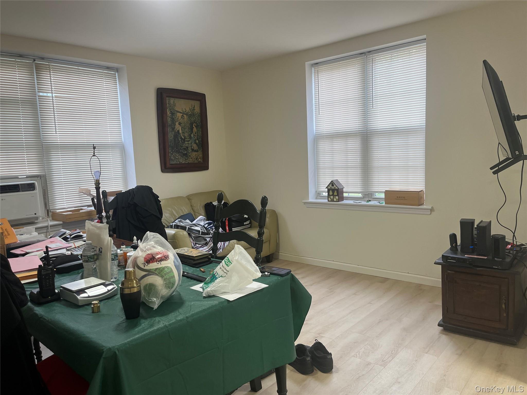 208-10A 39 Avenue – For Rent photo 5