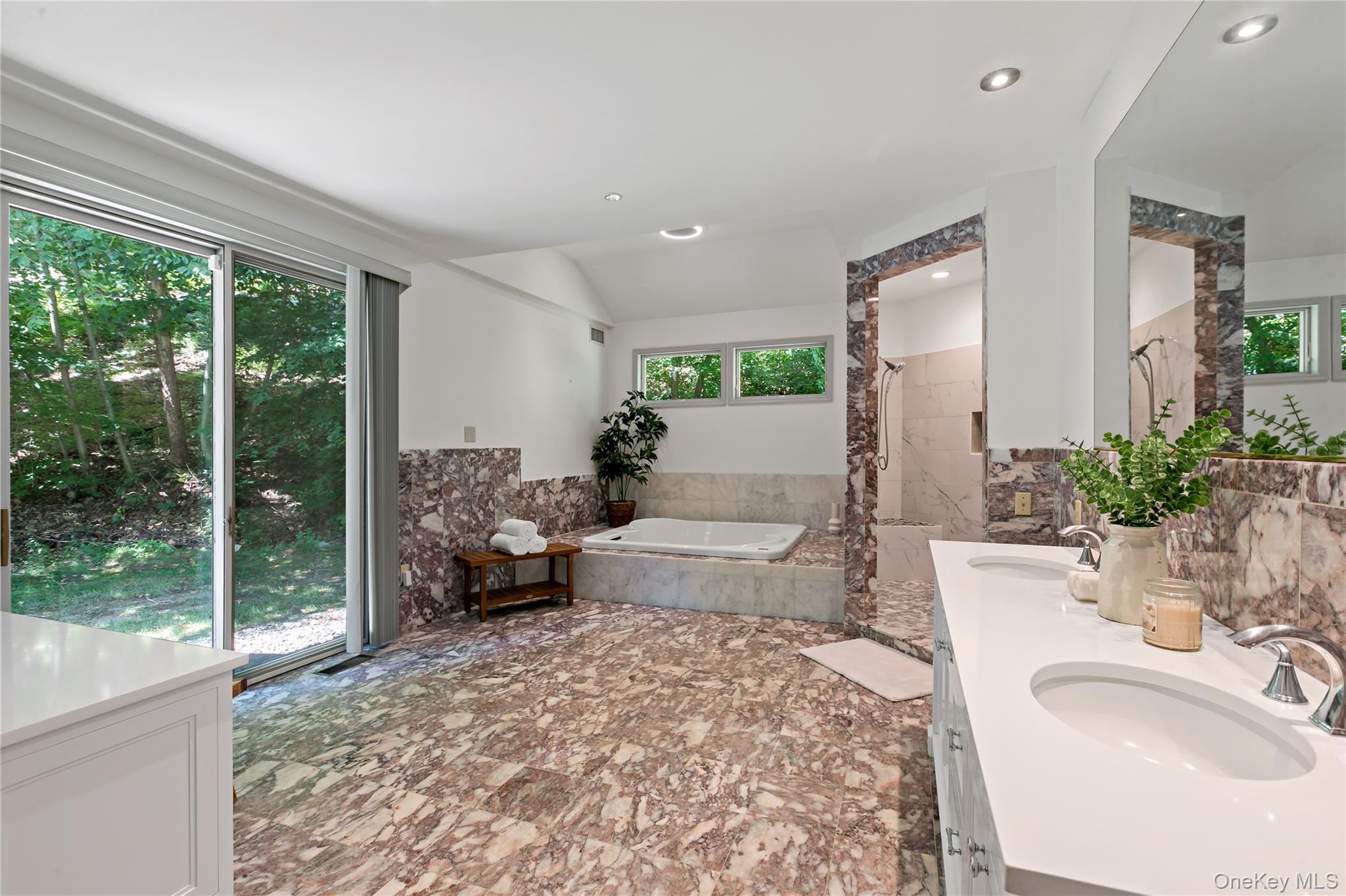 19 Twin Bridges Road – For Sale photo 14