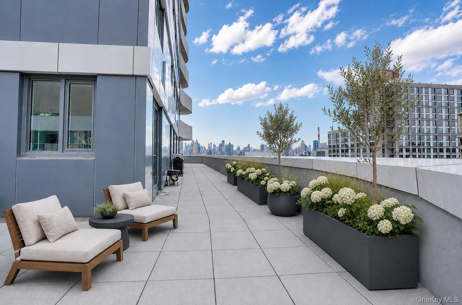 2416 Queens Plaza S, Unit 7B