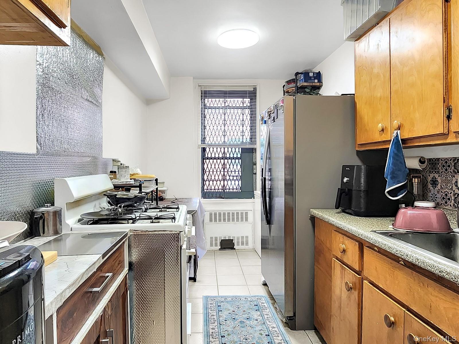 83-30 Vietor Avenue, Unit 716 photo 4
