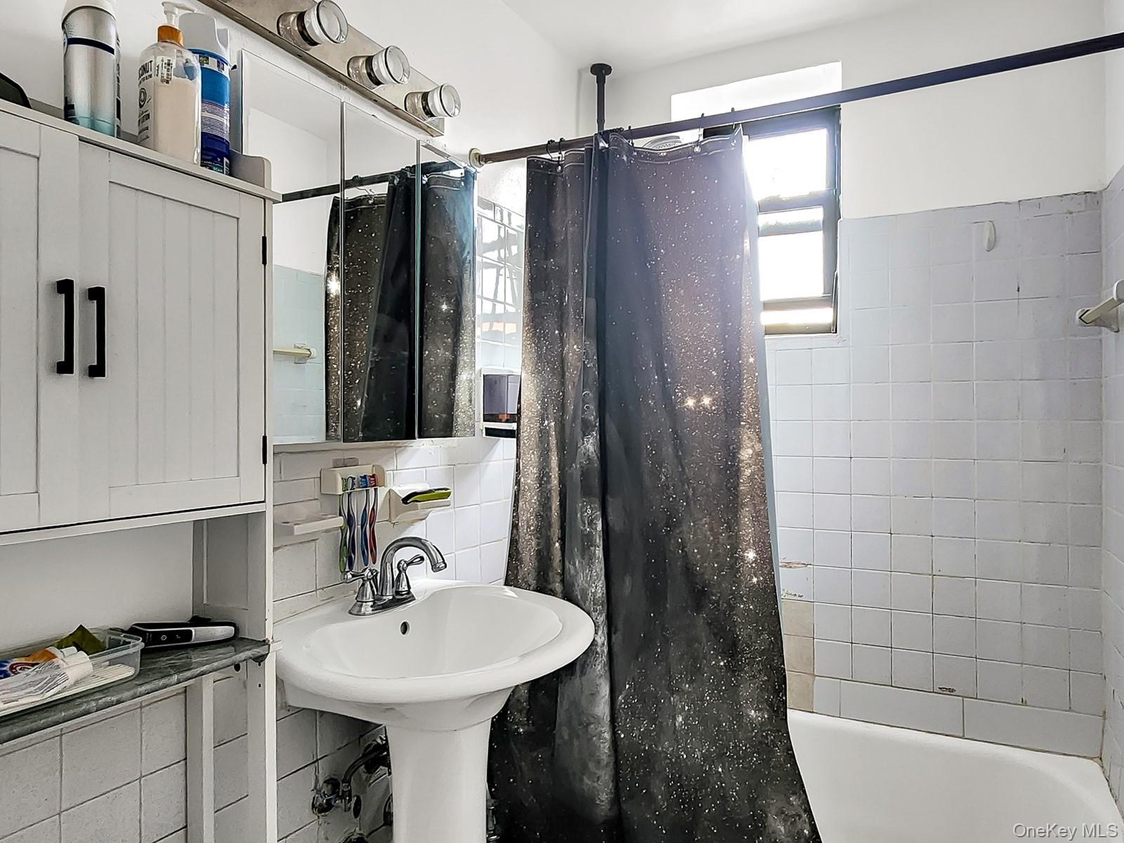 83-30 Vietor Avenue, Unit 716 photo 5