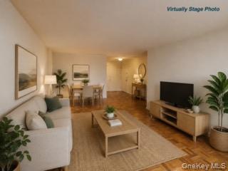 2835 Webb, Unit 7J photo 9