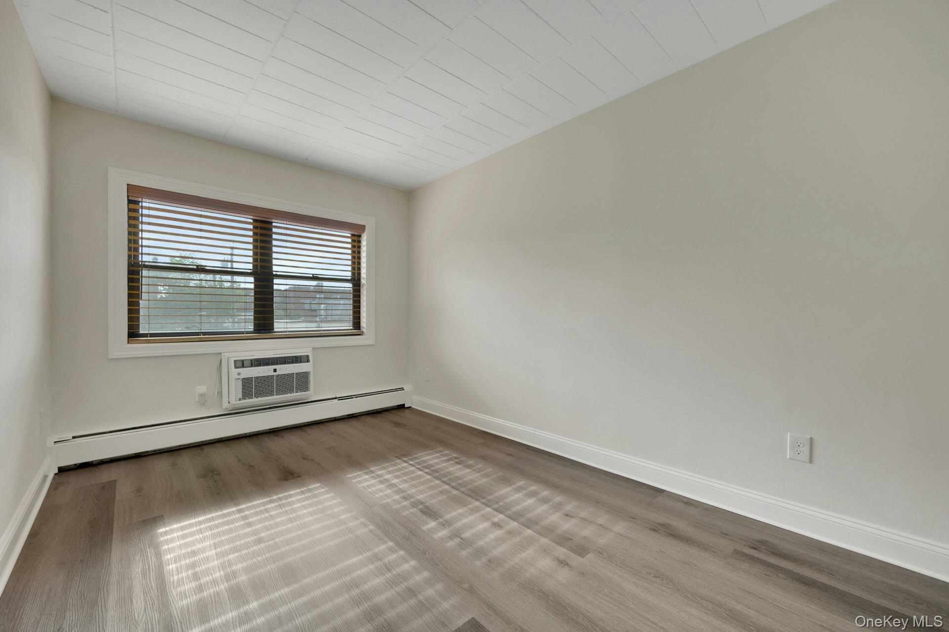 2 Park Avenue, Unit 3H photo 11