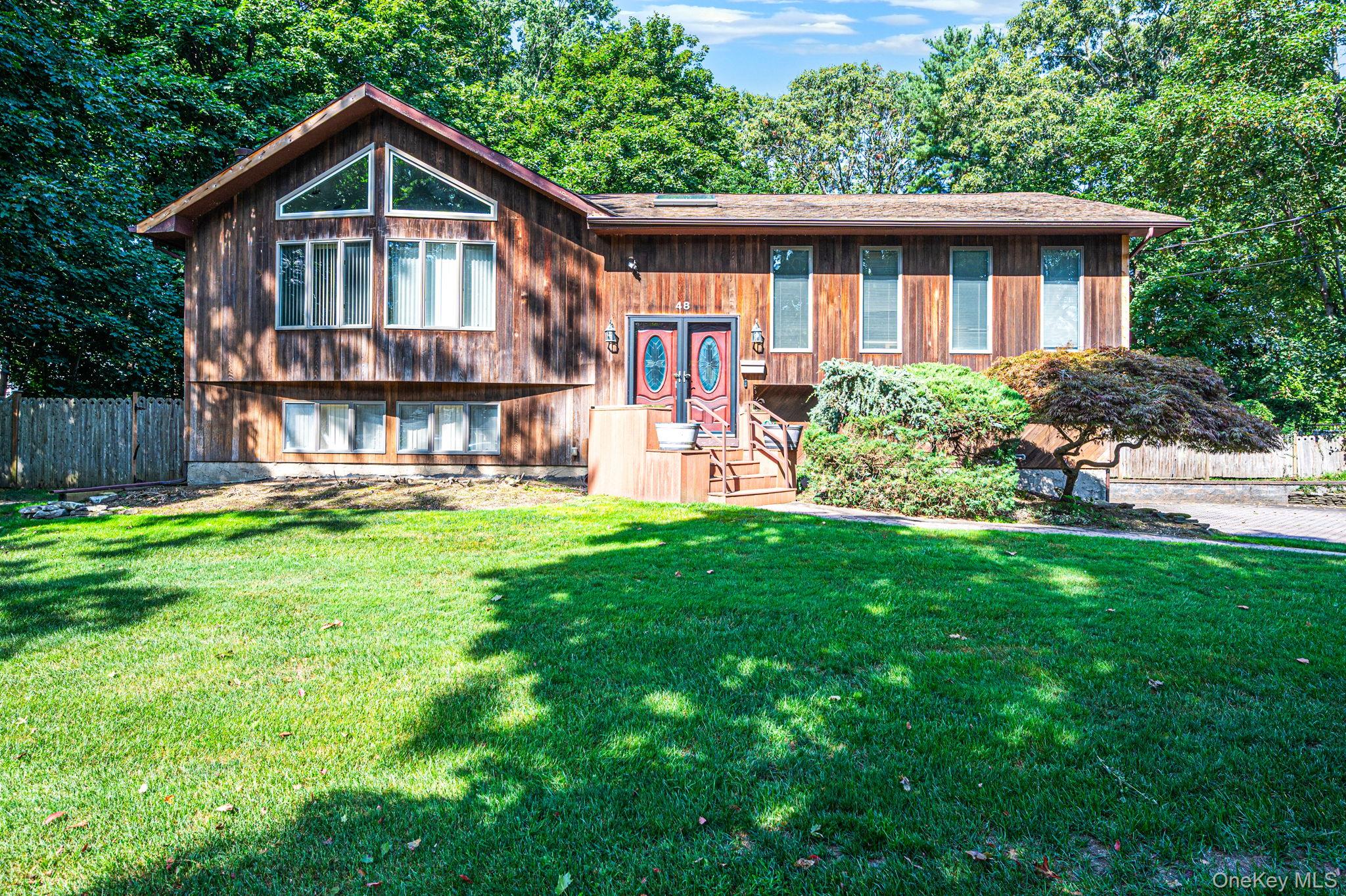 48 Oak Avenue – For Sale photo 3