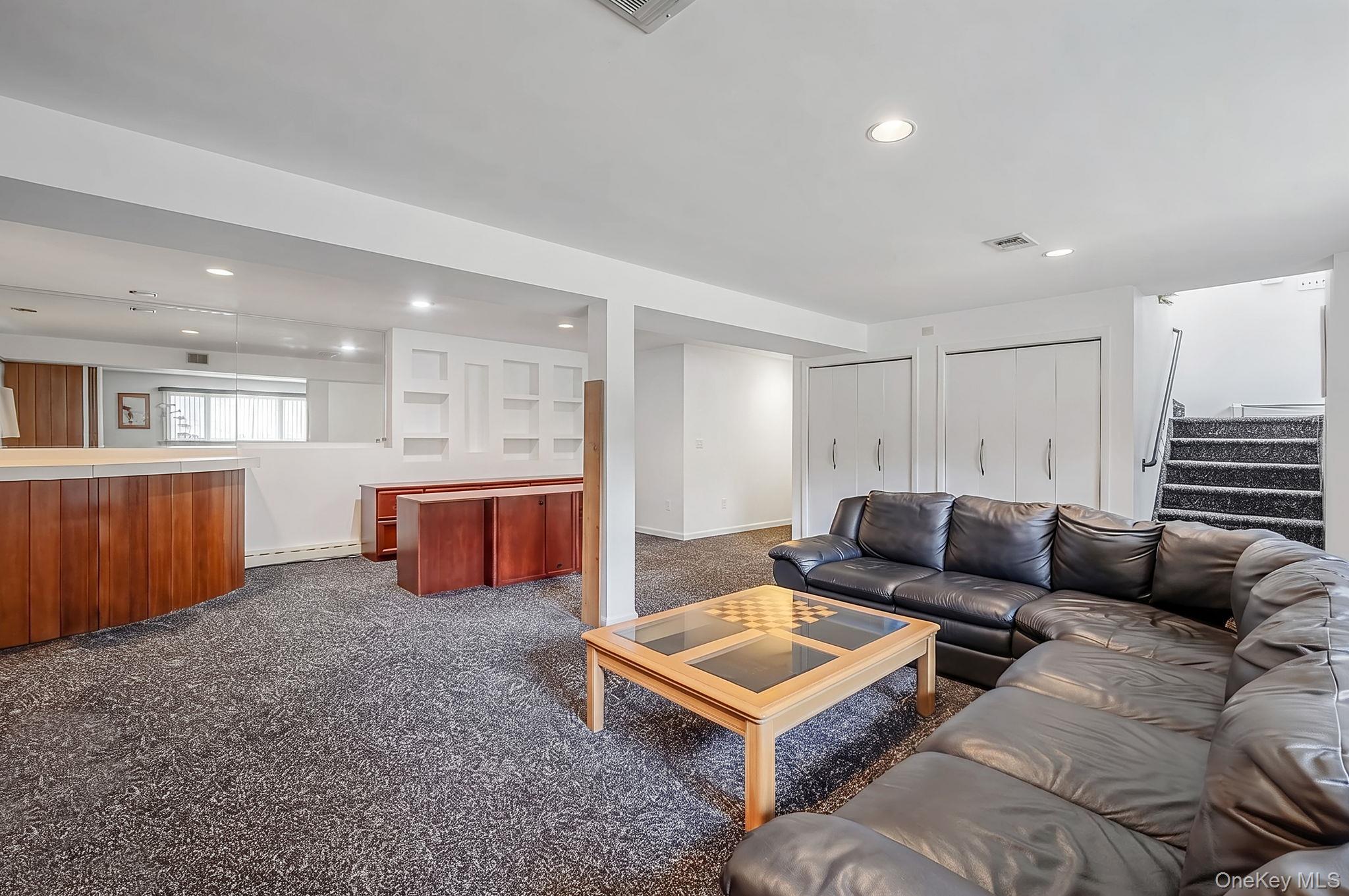 48 Oak Avenue – For Sale photo 27