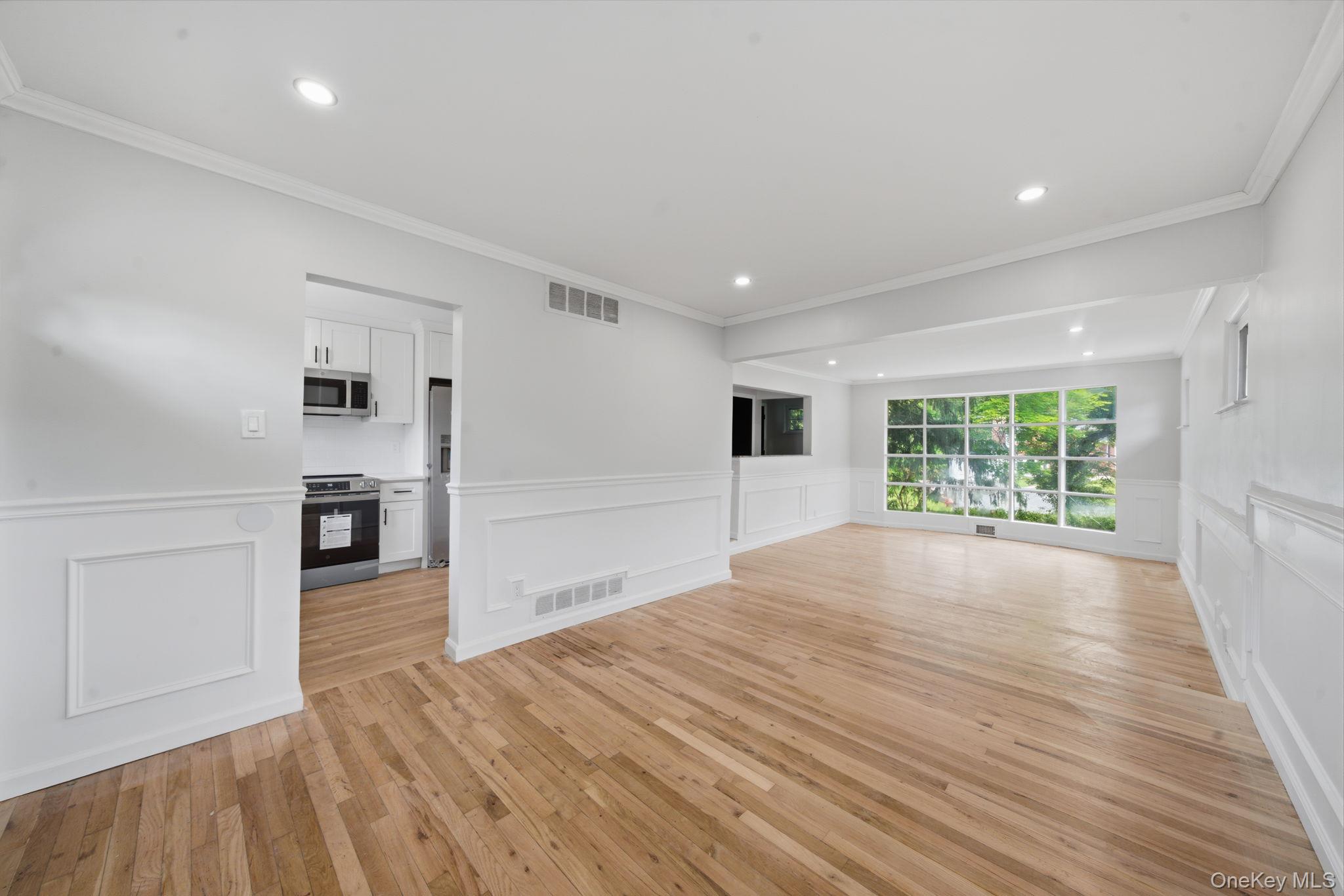 335 Lewis Avenue – For Sale photo 6